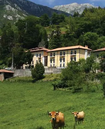 Arcea Halcon Palace Hotel 3*